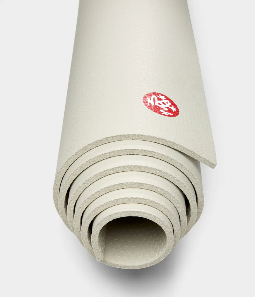 Manduka PRO prostirka za jogu 6 mm, 180 cm, Sand